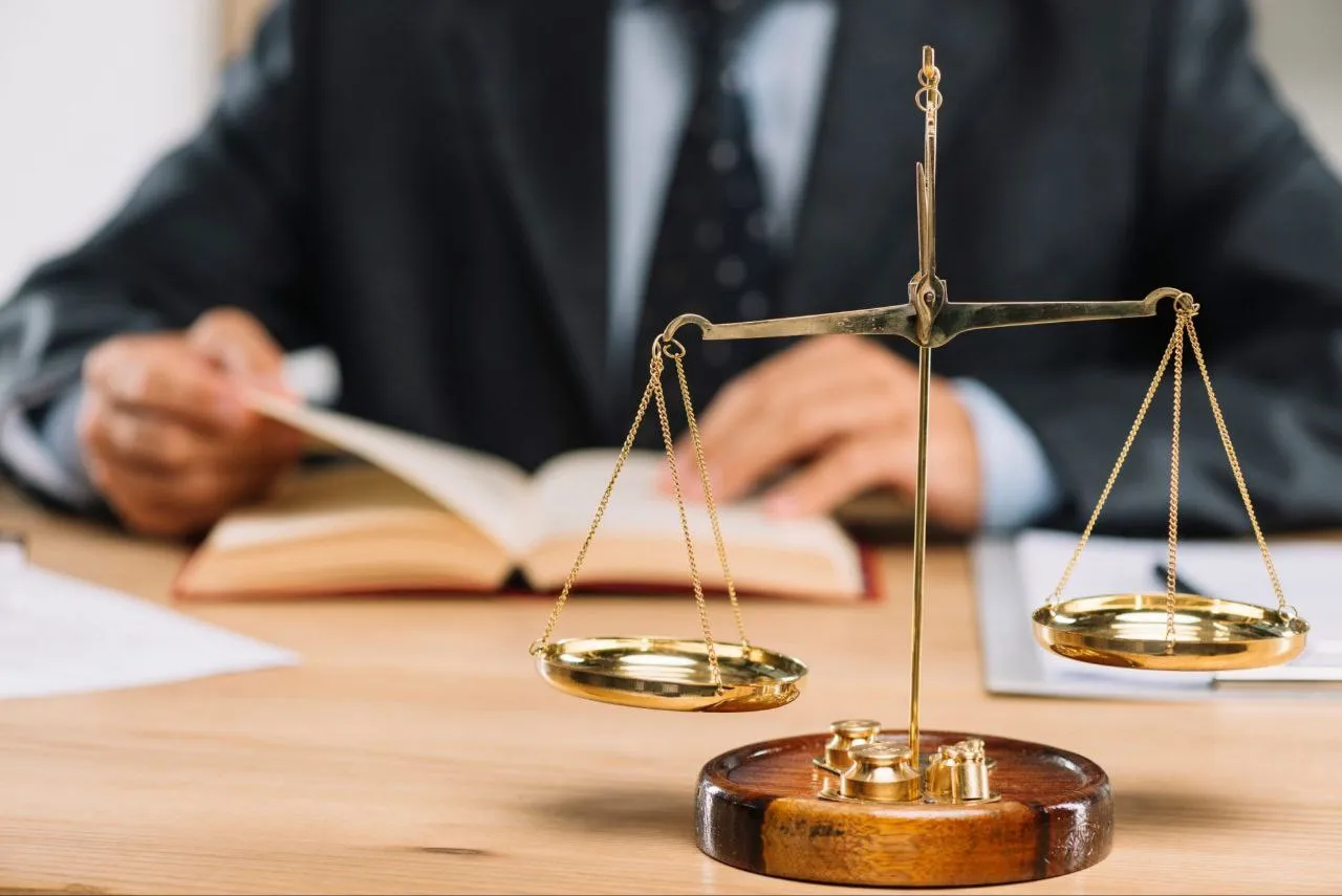 نقش وکیل در موفقیت پرونده‌های حقوقی